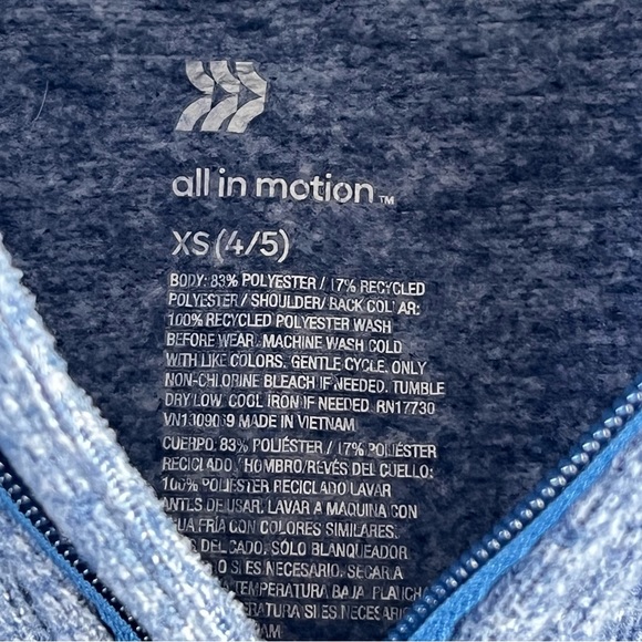 Cat & Jack • 1/4 zip fleece - Picture 5 of 5